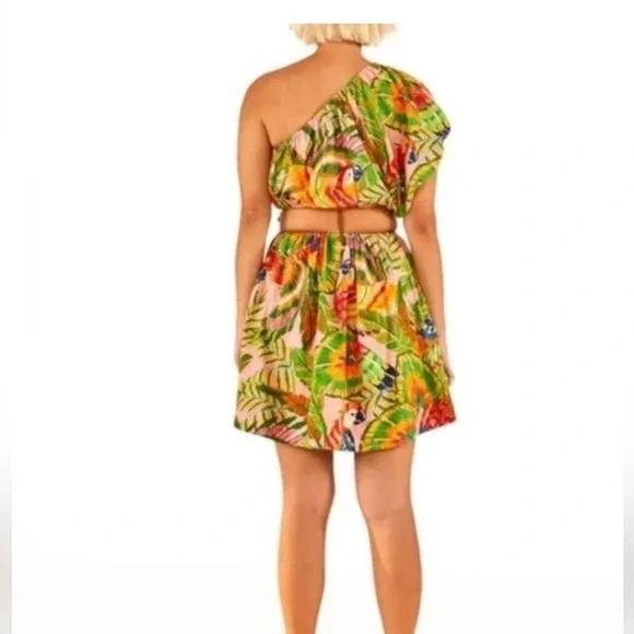 New! Farm rio medium mackaw leaves one shoulder mini dress with pockets.